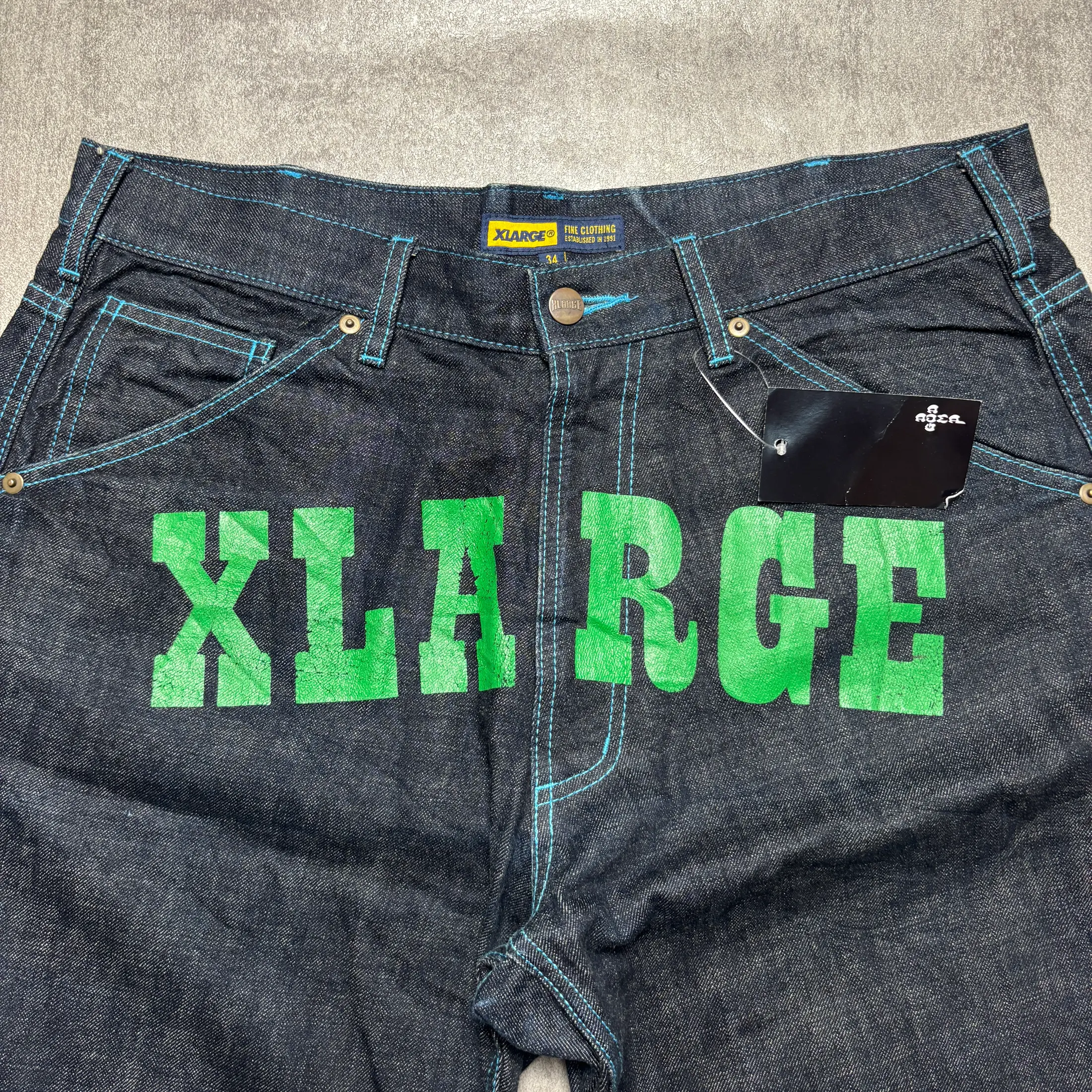 RARE XLARGE CARPENTER JORTS detail view