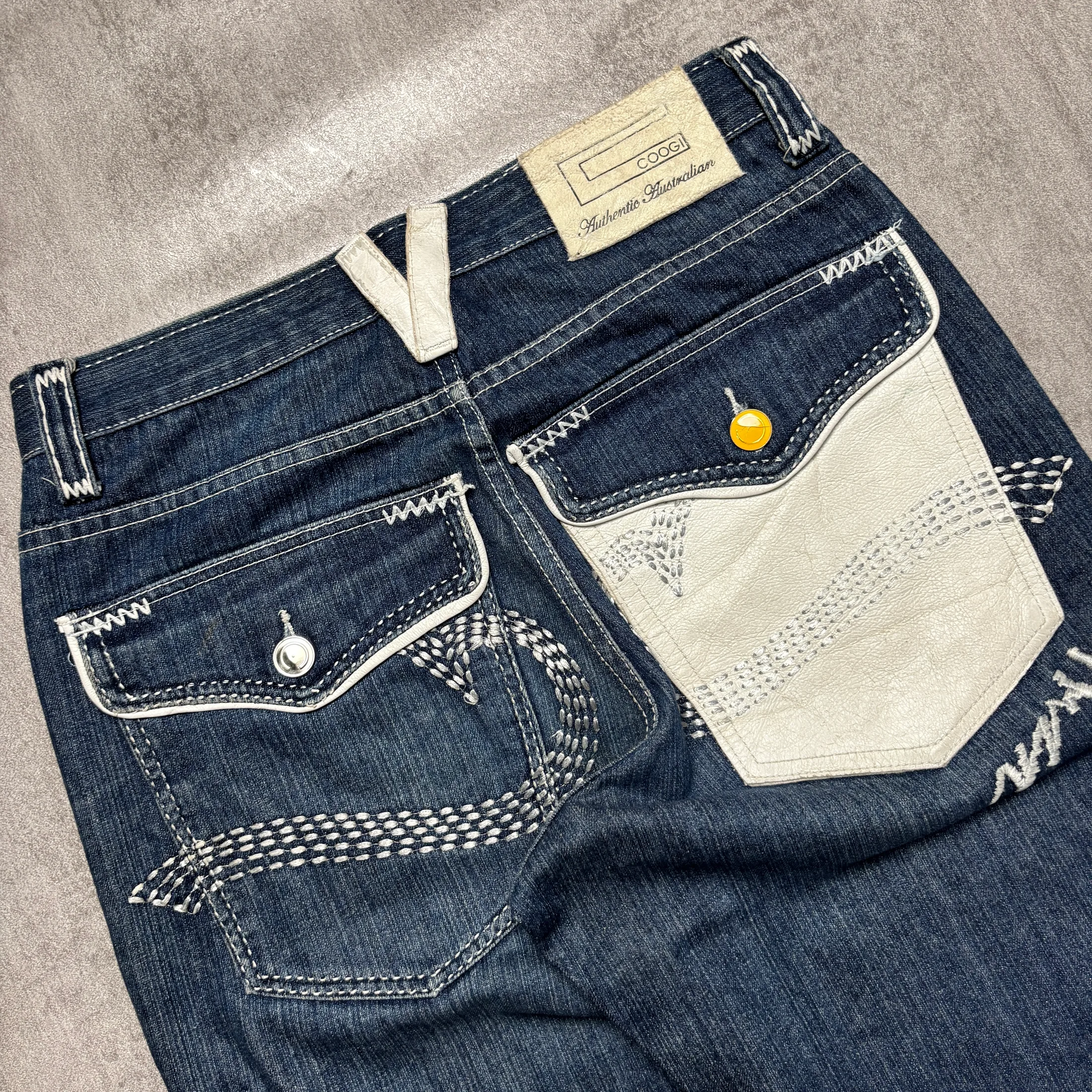 COOGI LIMITED EDITION ART JEANS detail view