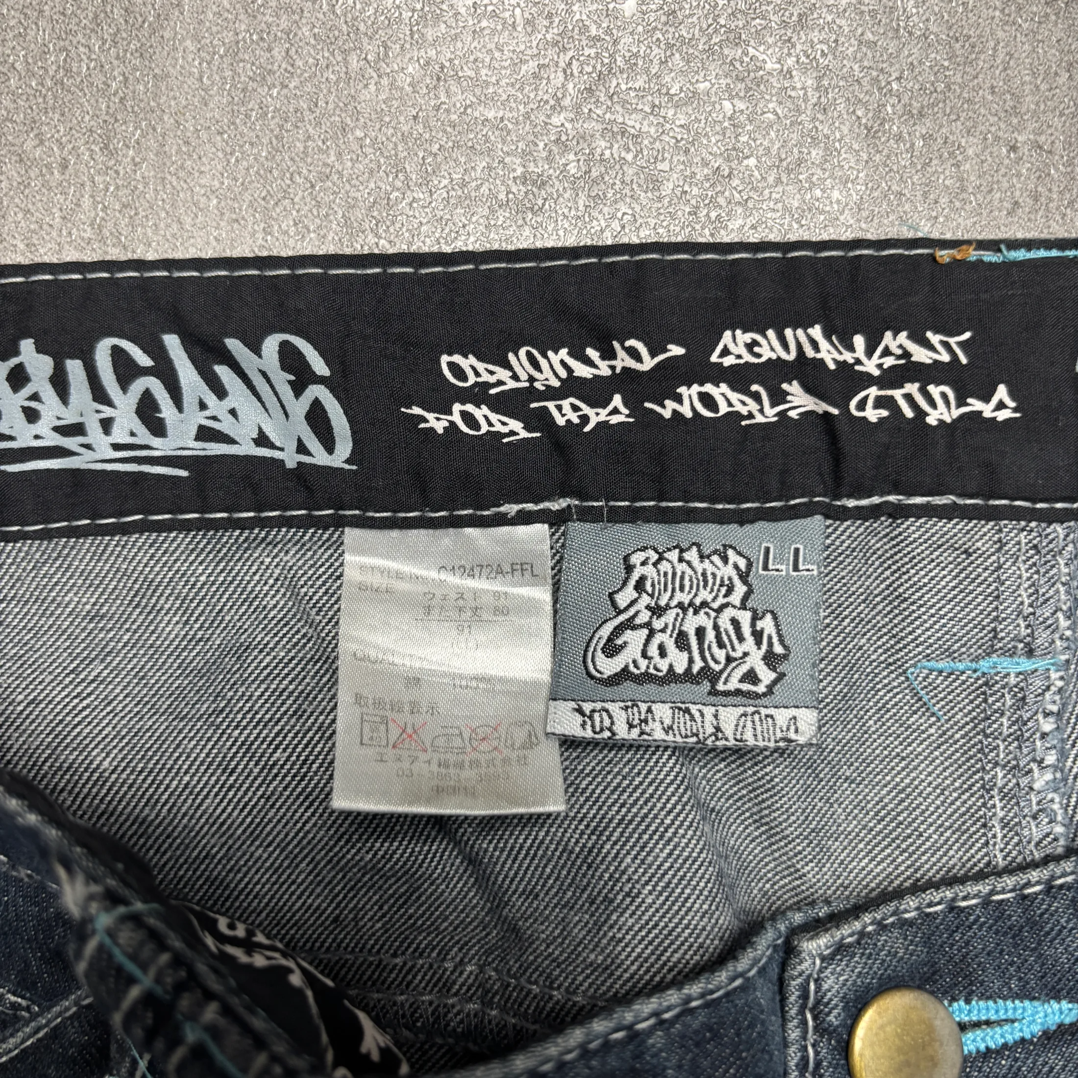 VTG BOBBY GANG ART LONG JEANS 5